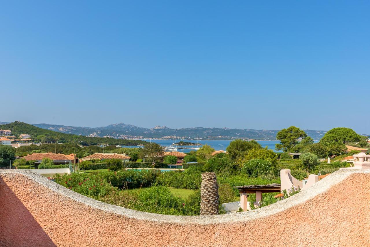 Villetta Amelie a Baja Sardinia Cala Bitta Exterior foto